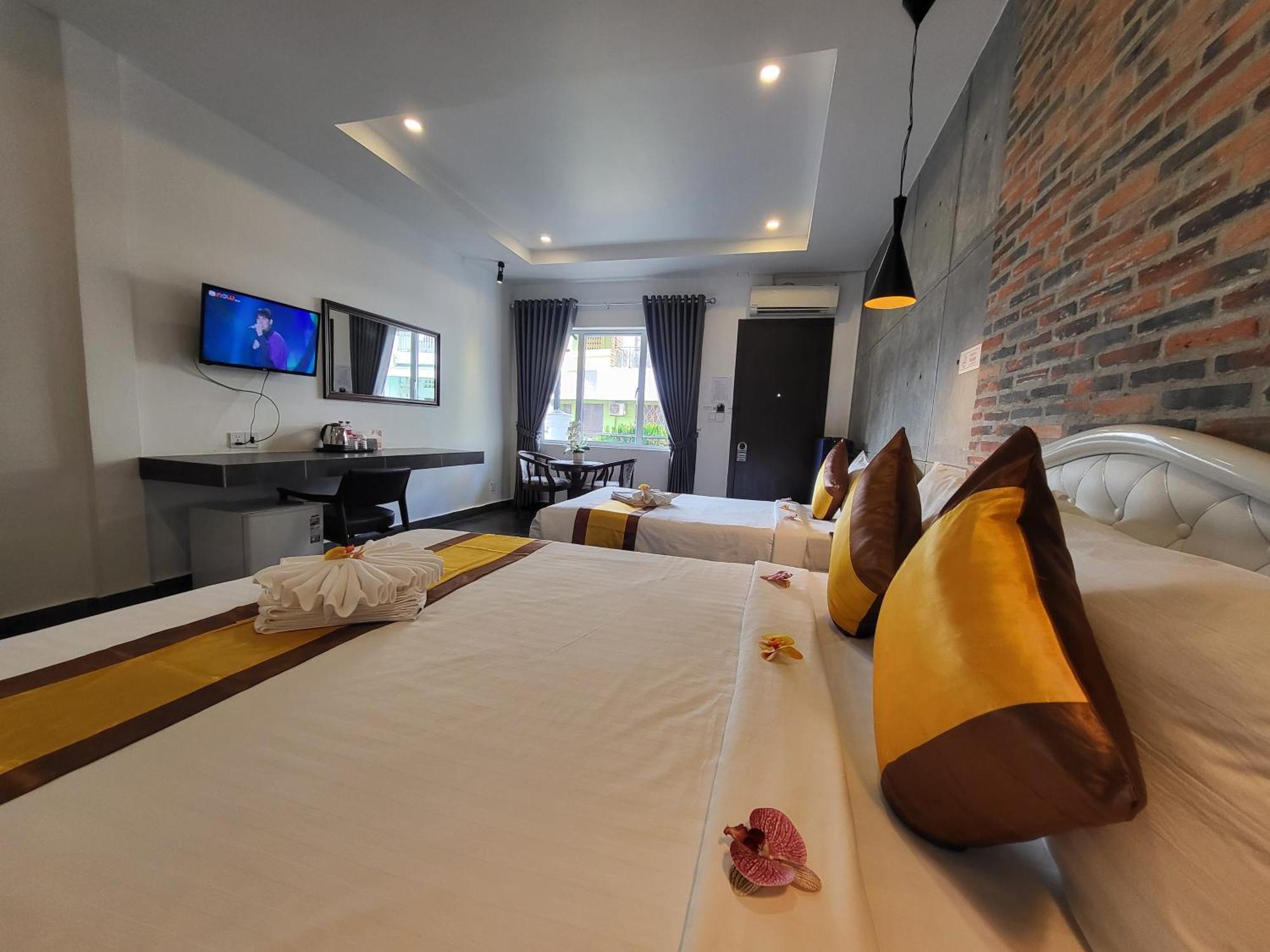 Sun Chakra Boutique Hotel Phnom Penh Exterior foto